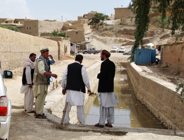 turns out there is a bunch of old ordinance in the freshwater central bazzar canal which we will have to get removed before we can finish our project.