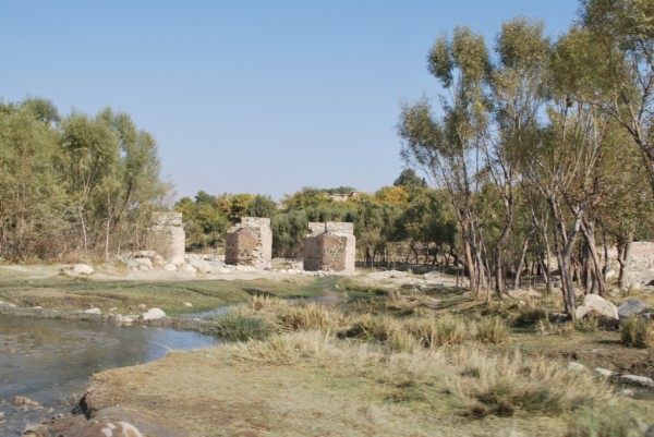 The first of three downed bridges between Gandamak and Jalalabad